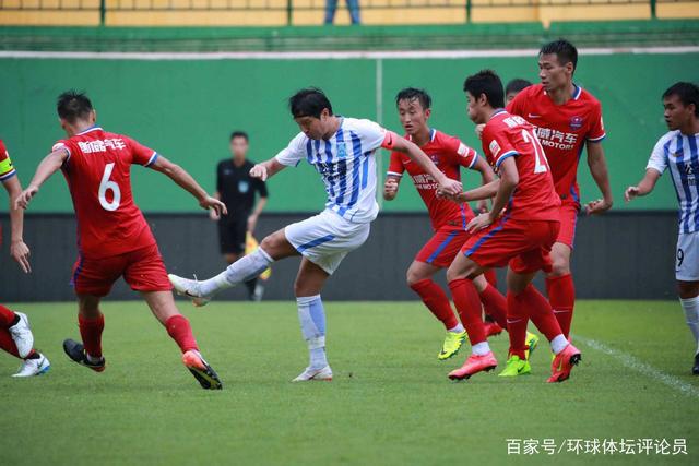 阿莫林执教曼联第一周 展现出非凡的魅力和自信